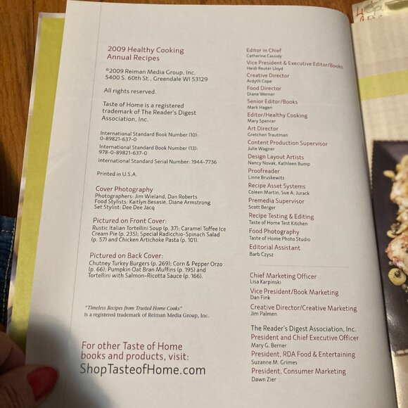 Taste Of Home Healthy Cooking Cookbook 2009 and 2008 Annual Recipes Cookbook - Picture 16 of 16